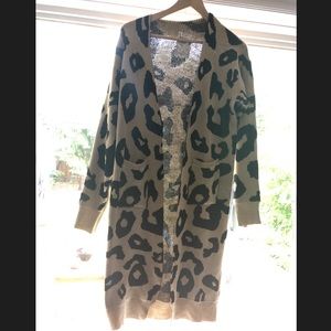 Leopard cardigan 🐆
